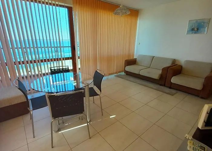 съни бей Appartement